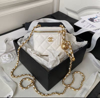 Channel bags