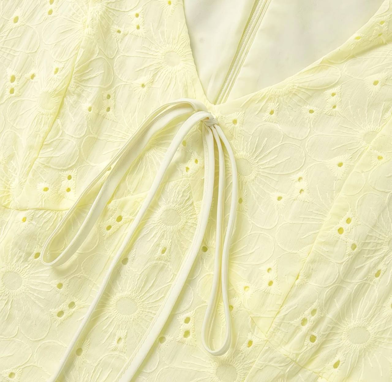 TINKOFF Summer Lemon Light Yellow Girly Low-Cut V-Neck Lace-Up Dress with Puff Sleeves Waist-Waist A-Line Dress