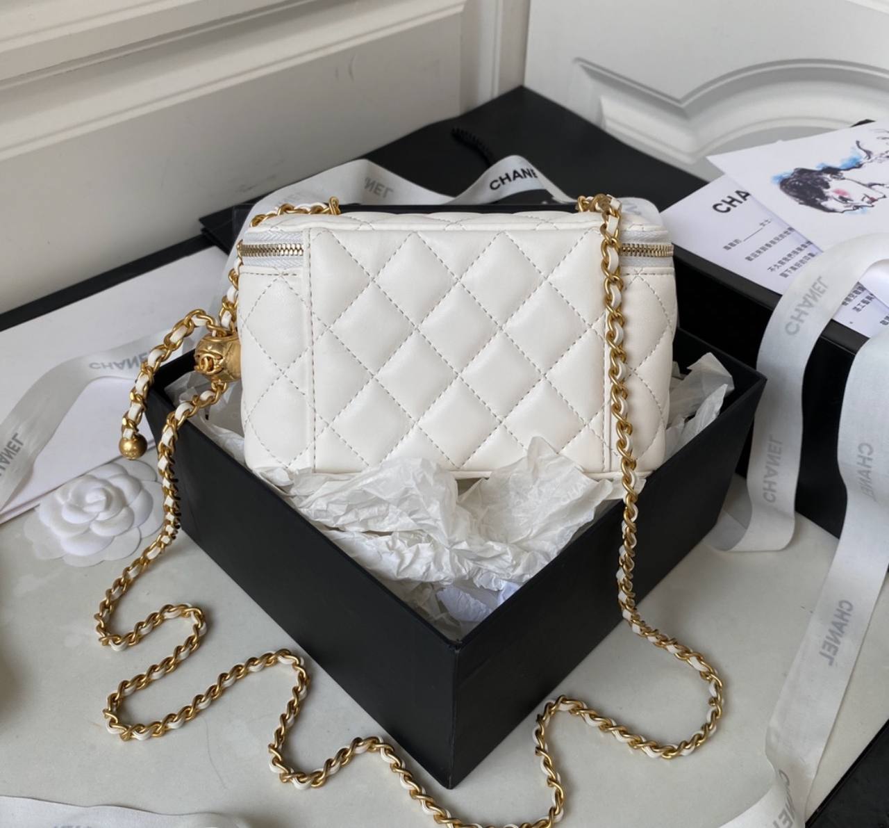 ✨ CHANEL Iconic White Bag ✨